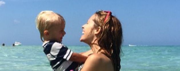 Teresa Palmer mit ihrem Sohn Bodhi Teresa Palmer mit ihrem Sohn Bodhi
