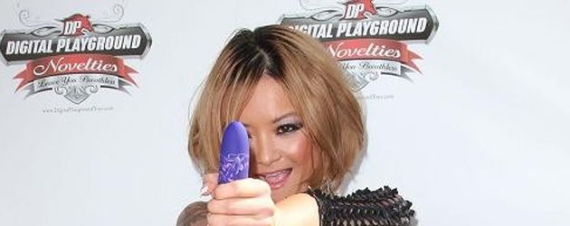 Tila Tequila Sex Dildo 111