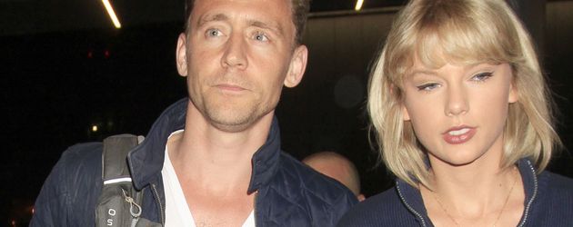 Tom Hiddleston und Taylor Swift am Flughafen von LA Tom Hiddleston und Taylor Swift am Flughafen von LA
