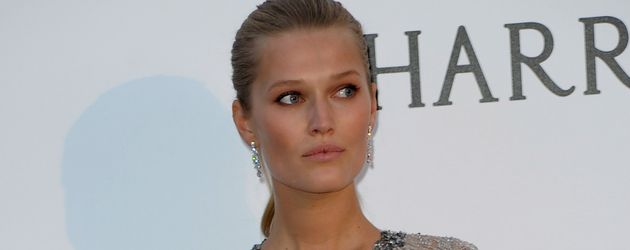 Toni Garrn Toni Garrn