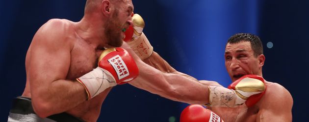 Tyson Fury und Wladimir Klitschko beim Weltmeisterschaftsboxkampf am 28.11.2015 Tyson Fury und Wladimir Klitschko beim Weltmeisterschaftsboxkampf am 28.11.2015