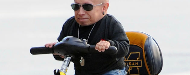 Verne Troyer Verne Troyer
