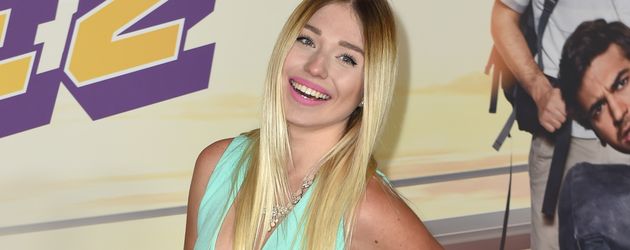 YouTube-Star Bibi Heinicke bei der 'Fack ju Goehte 2'-Premiere in München im September 2015 YouTube-Star Bibi Heinicke bei der 'Fack ju Goehte 2'-Premiere in München im September 2015