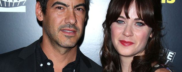 Zooey Deschanel und Jacob Pechenik Zooey Deschanel und Jacob Pechenik
